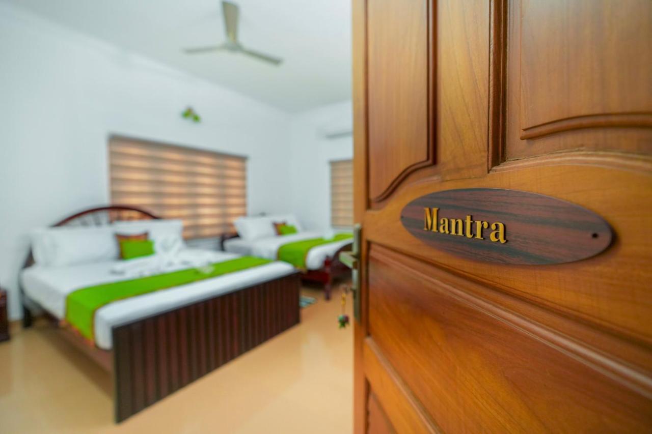 Parudeesa - Heavenly- Luxurious Palace Look-near Cbd - Kerala - India With Breakfast