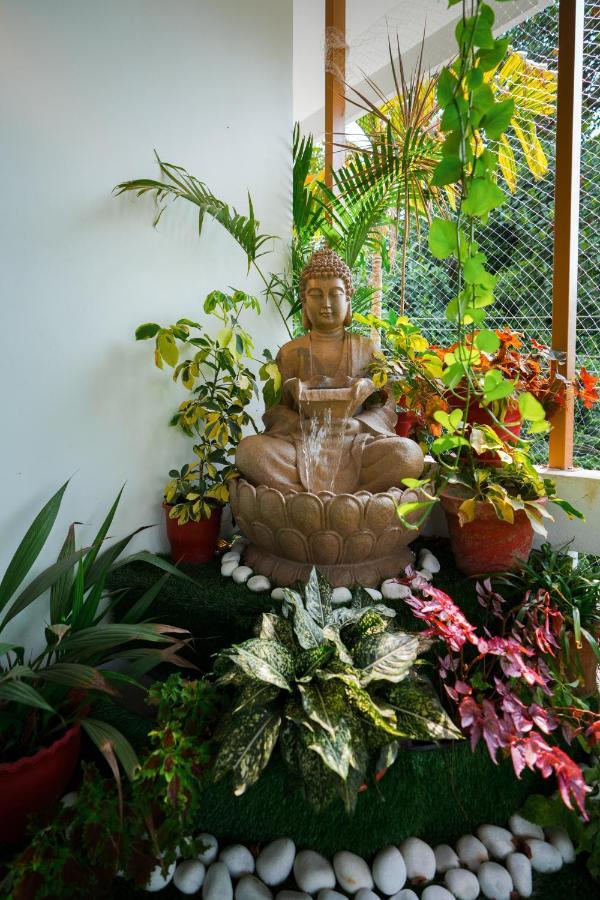Homestay Parudeesa - Heavenly- Luxurious Palace Look-near Cbd - Kerala - India With Breakfast *