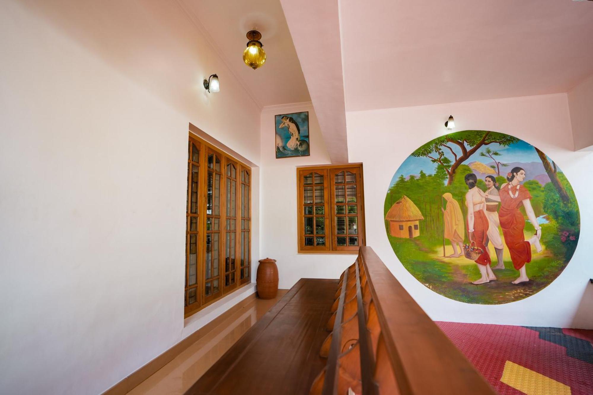 Homestay Parudeesa - Heavenly- Luxurious Palace Look-near Cbd - Kerala - India With Breakfast