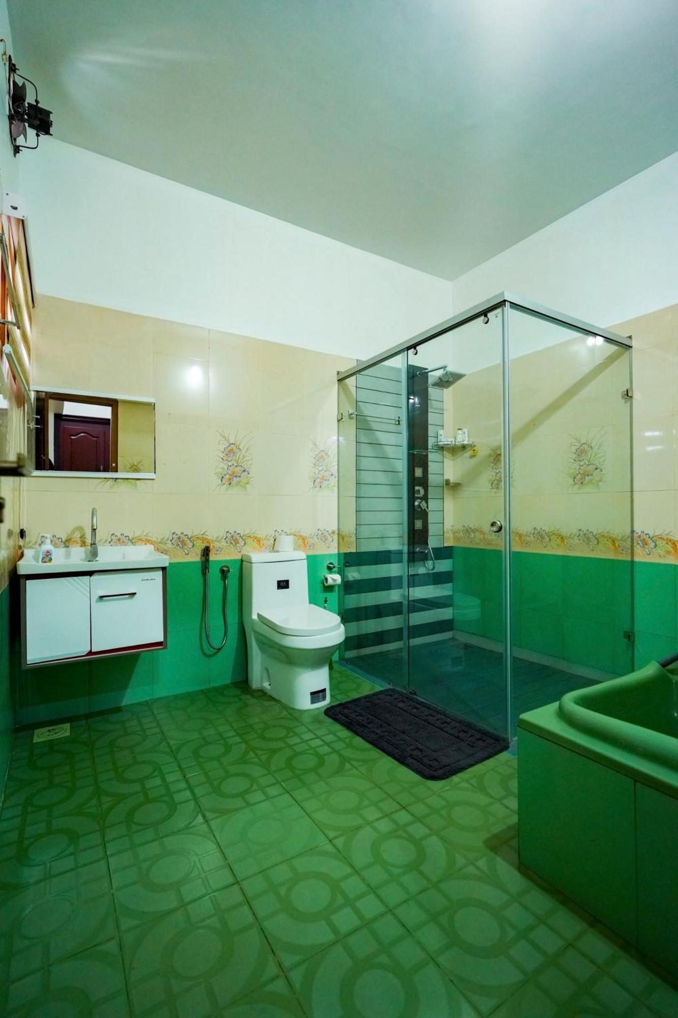 Parudeesa - Heavenly- Luxurious Palace Look-near Cbd - Kerala - India With Breakfast * Kaladi