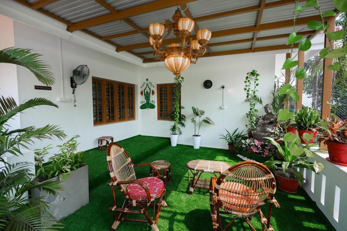 Parudeesa - Heavenly- Luxurious Palace Look-near Cbd - Kerala - India With Breakfast *