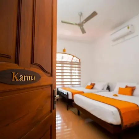 Parudeesa - Heavenly- Luxurious Palace Look-Near Cbd - Kerala - India With Breakfast Kaladi Room photo