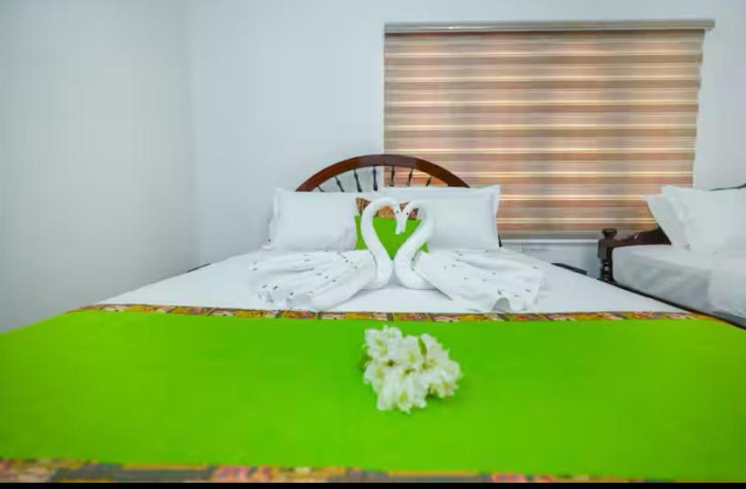 Parudeesa - Heavenly- Luxurious Palace Look-near Cbd - Kerala - India With Breakfast Homestay *