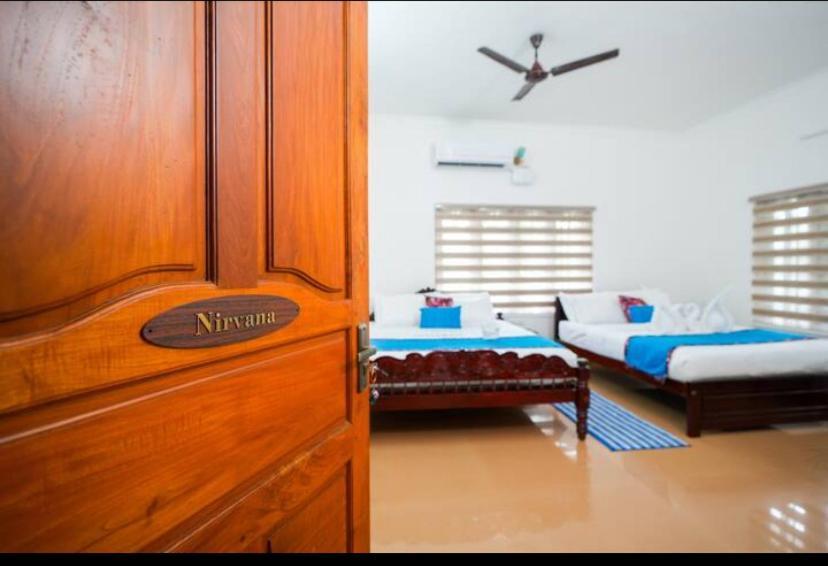 Parudeesa - Heavenly- Luxurious Palace Look-near Cbd - Kerala - India With Breakfast Kaladi